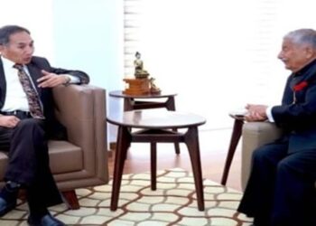 Justice Tashi Rabstan calls on LG Ladakh Brig. (Dr.) B.D. Mishra (Retd.)