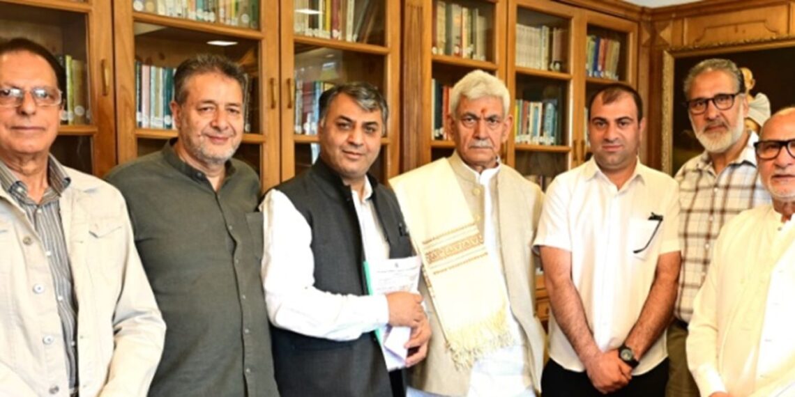 Delegation of KCC&I led by Javid Ahmed Tenga calls on LG