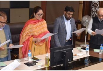 KVIB celebrates Constitution Day at Udyog Bhawan