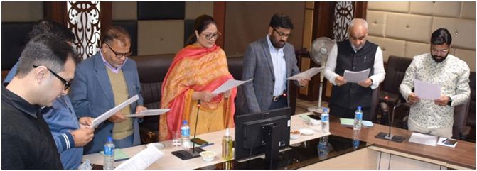 KVIB celebrates Constitution Day at Udyog Bhawan