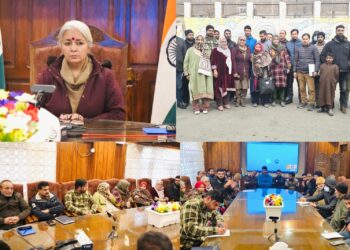 DC B’pora holds second monthly interaction with Govt Scheme Beneficiaries Under “ Kahani Jeet Ki” Initiative