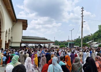 Prayers to seek rainfall to end the drought season in Kashmir valley