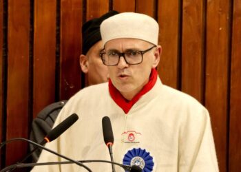 Statehood Commitment Of PM &HM, Will renew talks On It With Them: Omar