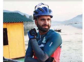Kashmiri Cyclist Adil sets Guinness record for pedaling from Kashmir to Kanyakumari in record time