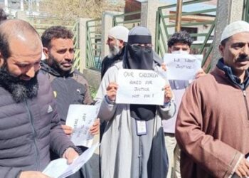 Kashmiri students at Rajasthan’s Mewar University face uncertainty over nursing course recognition
