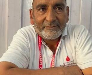 46 Years, 195 Pints: Kashmir’s ‘Blood Man’ Keeps the Lifeline Running