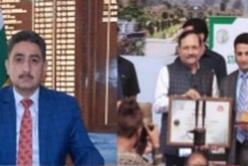Khalid Jahangir complimented DHA Kupwara for receiving awards at MCH Conclave
