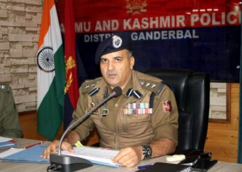SSP Khalil Ahmad Poswal Reviews Crime, Security Preparedness in G’bal; Stresses Implementation of New Criminal Laws