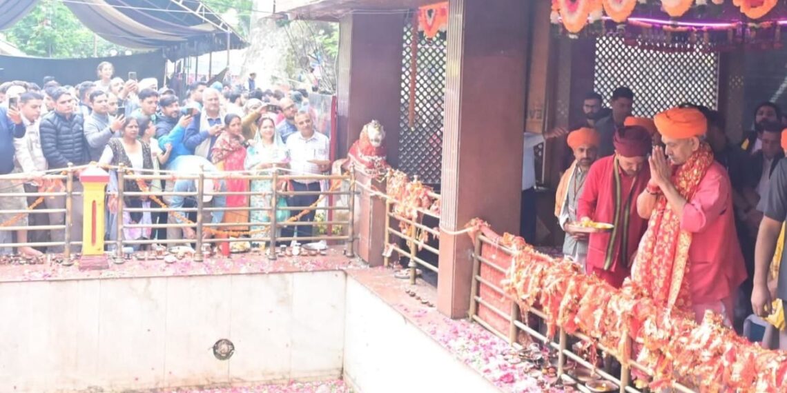 Mela Kheer Bhawani: LG pays obeisance to Mata Kheer Bhawani Interacts with devotees