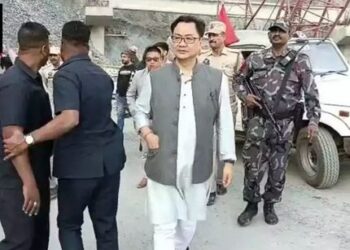 Kiren Rijiju escapes unhurt in Ramban accident