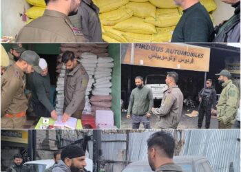 J&K Police Conduct Inspection of Chemical, Fertilizer shops and Garages in Kulgam