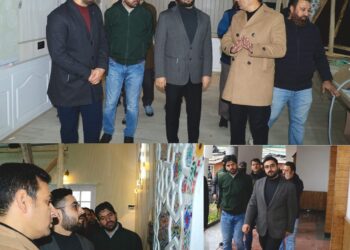 DC Srinagar inspects progress of upgradation, renovation works at Banquet Hall-Conference Complex      