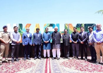 LG inaugurates, dedicates Jhelum Rajbagh Riverfront to public,congratulates people for majestic waterfront