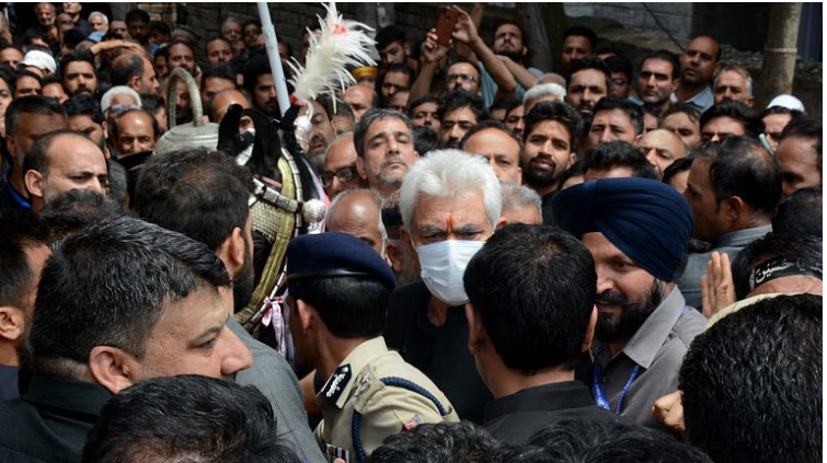 Ashura: LG participates in Zuljanah procession at Bota Kadal in Srinagar