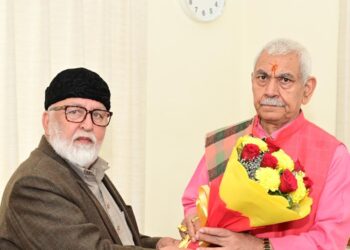 Abdul Majid Wani, former Minister calls on LG