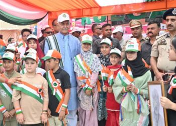 ‘Halting drug trade cuts off terror lifeline’: LG Sinha
