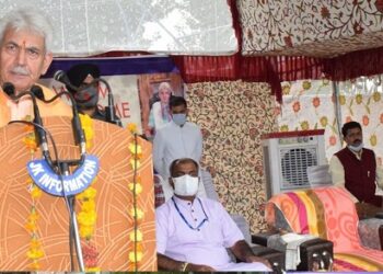 LG visits Kulgam, tributes slain cop Nisar Ahmad ,shows solidarity with his family, vows to root out militancy