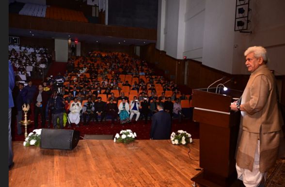 LG Sinha Addresses ‘Akhil Bhartiya’ Kavi Sammelan