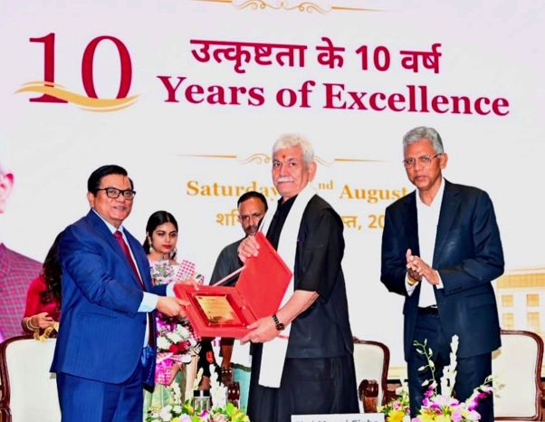 LG Sinha Calls on IIM Jammu to Aim Among World’s Best