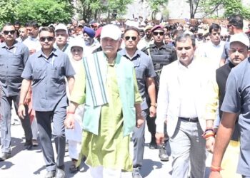 LG Sinha Directs Surgical Strike on Drug Networks In J&K