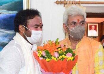 LG Sinha, Union Minister Reddy discuss growth, dev of tourism sector