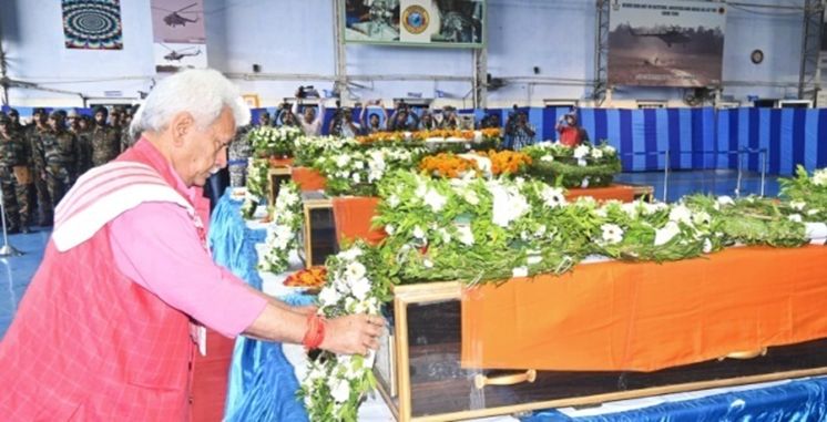 LG Sinha lays wreath, pays homage to brave hearts on their sacrifice in the line of duty