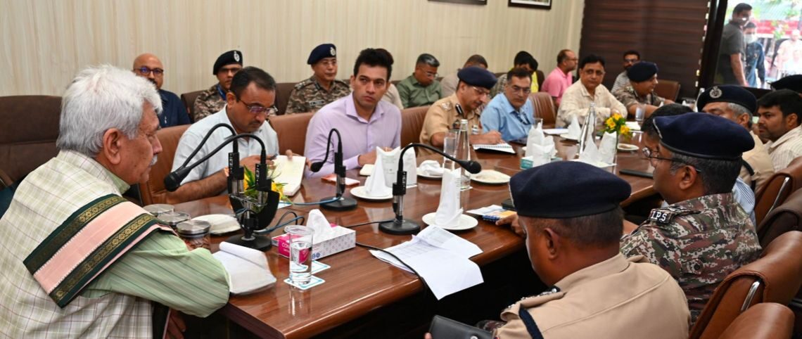 LG Sinha reviews facilities, services for pilgrims at Bhagwati Nagar Yatri Niwas