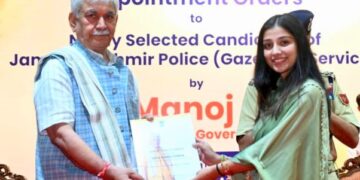 ‘Do not harass the innocent; do not spare the guilty’: LG Sinha to new Officers