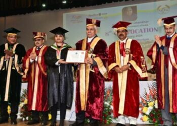 LG addresses 8th Convocation at SKUAST Jammu