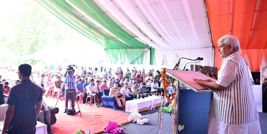 Women And Youth Are The Architects Of J&K’s Strong And Glorious Future: LG Sinha