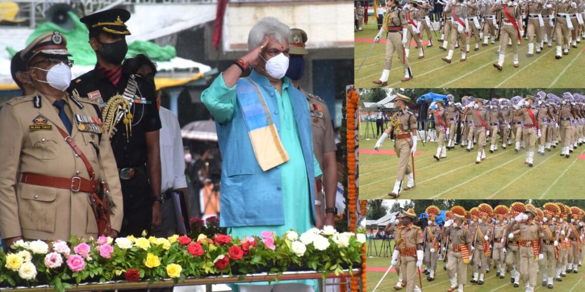 Lt Governor Manoj Sinha takes salute at main Independence day parade at Sher-e-Kashmir Stadium Srinagar-Pic/Kashmir Horizon