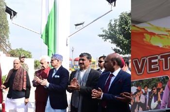 LG tributes Ex-servicemen, attends commemorative event presided over by Def Minister at Akhnoor