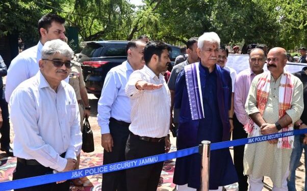 LG visits Mubarak Mandi Heritage Complex, Reviews progress of ongoing projects