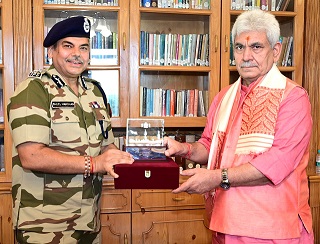DG CISF calls on LG in Srinagar