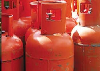 Commercial LPG cylinder prices increased by Rs 105