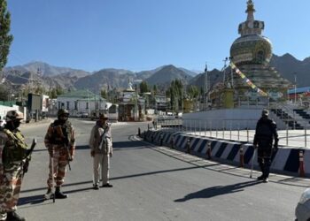 Ladakh admin orders probe into Leh killings, Inquiry officer asks witnesses to record their statements