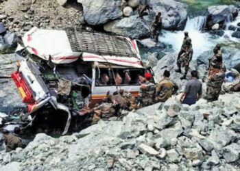 7 soldiers killed, 19 injured after bus ferrying them rolls into Ladakh’s Shyok River
