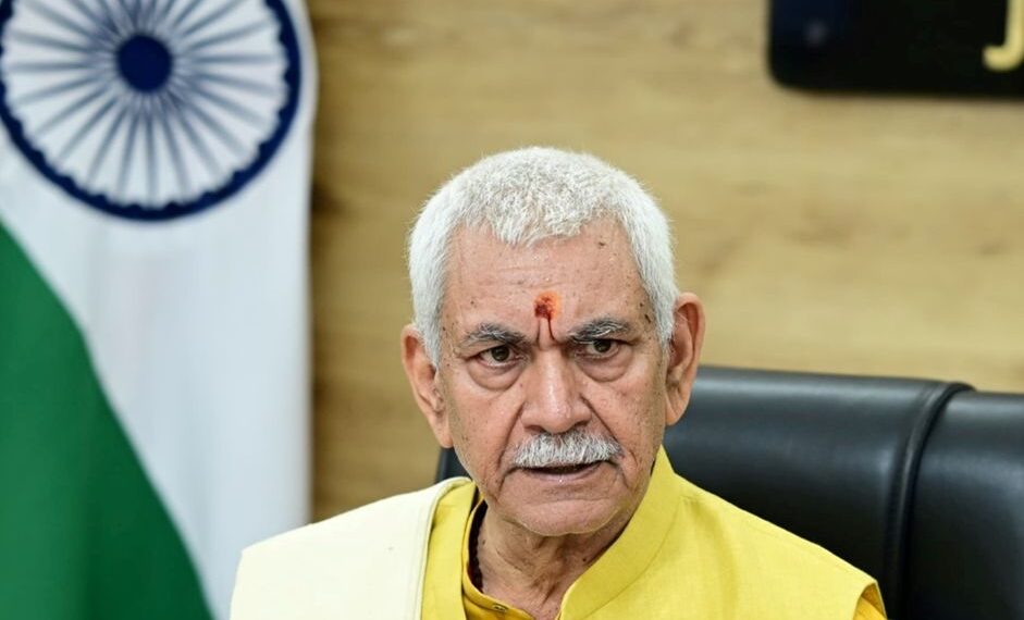 Amarnath Yatra Goes High Tech With Laser Shows Under LG Sinha