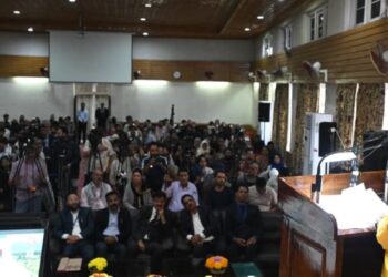 Lieutenant Governor Attended Valedictory Session of National Seminar on Environment, Climate and Sustainability at Kashmir University