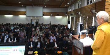 Lieutenant Governor Attended Valedictory Session of National Seminar on Environment, Climate and Sustainability at Kashmir University
