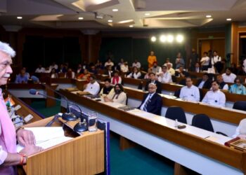 Lieutenant Governor addressed World Wisdom Forum & shared his Vision for Viksit Bharat