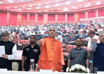 Lieutenant Governor attended the launch of ‘TB Mukt Bharat Abhiyan-100 Days campaign’ at Jammu