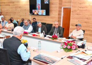 Lieutenant Governor chairs Special Meeting of Shri Mata Vaishno Devi Shrine Board
