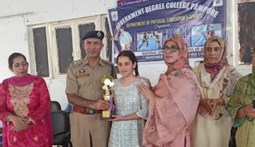 Harleen Kour of Little Angels Academy Tral shines in Badmintion Championship