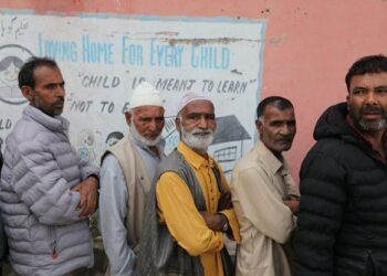 Lok Sabha Elections; Phase IV: Upholding Democracy Kangan to Shopian show unwavering commitment to voting