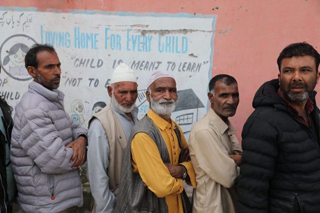 Lok Sabha Elections; Phase IV: Upholding Democracy Kangan to Shopian show unwavering commitment to voting