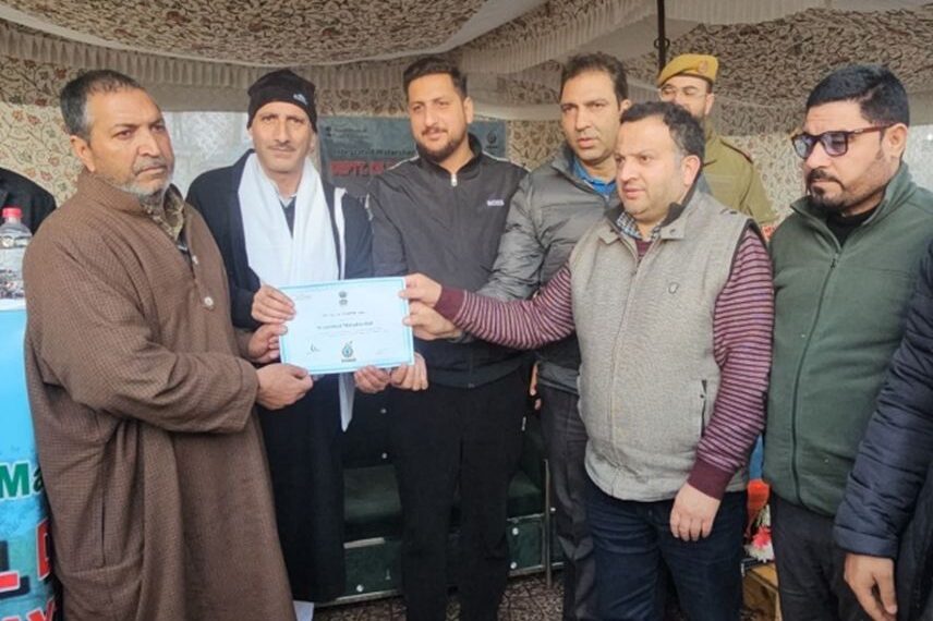MLA Irfan Hafeez Lone presides over water management prog at Wagoora