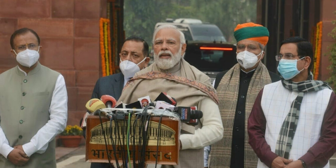 Discuss issues with open mind on economy , development, budget draws blueprint for entire year : PM Modi to MPs