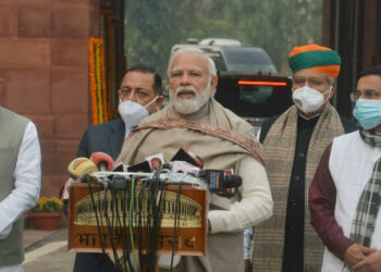 Discuss issues with open mind on economy , development, budget draws blueprint for entire year : PM Modi to MPs