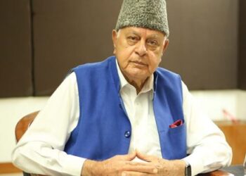 MP Farooq Abdullah reviews developmental activities in Srinagar